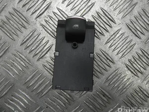 Alfa Romeo 01561092280 STELVIO (949_) 2020 Bouton de lève-vitre