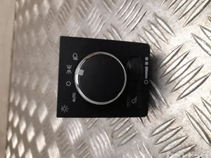 Dodge P68269910AA RAM IV 2500 2017 Interrupteur de lumière