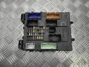 Ford F1FT-14A073-GG / F1FT14A073GG FOCUS III 2015 Unité de commande de carrosserie BCM FEM SAM BSI