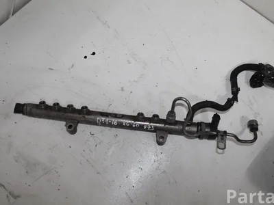 Volvo 30777759 XC60 2011 Rura rozdzielacza paliwa - Zdjęcie 1