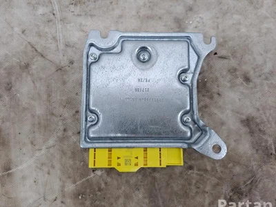 Mercedes-Benz A2059008618 C-CLASS (W205) 2015 Unité de contrôle pour airbag - Image 1