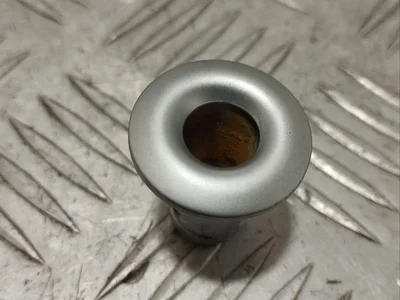 Aston Martin KY53-19G268 / KY5319G268 DB11 (AM5) 2019 Soporte/ Montaje - Imagen 1