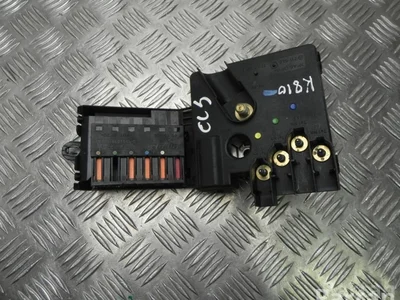 Mercedes-Benz A 211 546 11 41 / A2115461141 E-CLASS (W211) 2008 Boîte à fusibles - Image 1