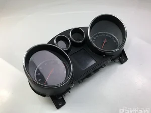 Opel 13355674 ASTRA J 2011 Tableau de bord