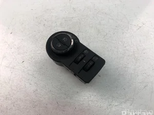 Opel 13268702 ASTRA J 2010 Interrupteur de lumière