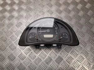 Škoda 1ST 920 961 / 1ST920961 CITIGO 2014 Tableau de bord mph km/h