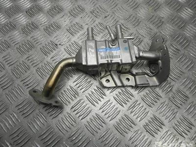 Lexus 25680-31050 / 2568031050 RX (_L2_) 2016 Refroidisseur - Image 1