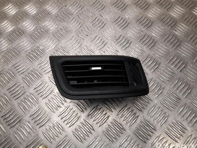 Nissan 687603893R Primastar III (X82) 2024 Évent Right Front - Image 1