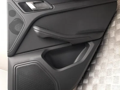 Porsche 95B867306XX MACAN (95B) 2019 Door trim panel  Right Rear - Image 1