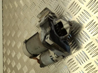 BMW 8671505 X4 (G02) 2019 Rozrusznik - Zdjęcie 1