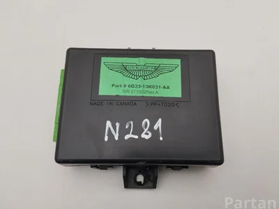 Aston Martin 6G33-13K031-AA / 6G3313K031AA Vantage Coupe 2009 Unité de contrôle de la lumière - Image 1