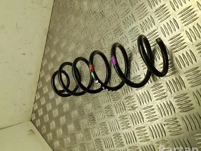 Lexus LBX 2025 Ressort - Image 1