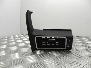 Toyota 55680-0F040 / 556800F040 VERSO (_R2_) 2015 Évent