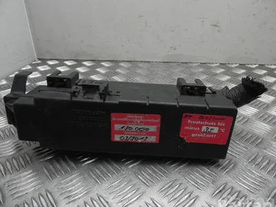 Jeep 56010453AF CHEROKEE (KJ) 2002 Boîte à fusibles - Image 1