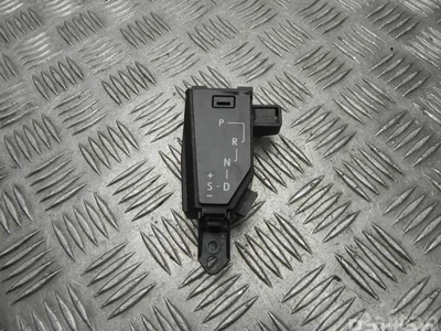 Lexus 76K114 RX (_L2_) 2017 Indicateur de transmission automatique - Image 1