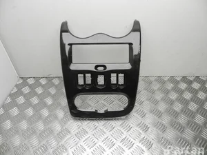 Dacia 682603302R DUSTER 2011 Cadre