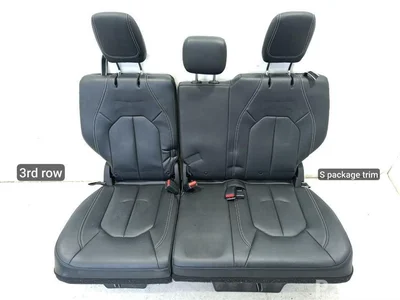 Chrysler Pacifica 2021 Siège arrière - Image 1