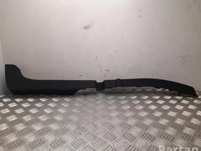 Tesla 1786734-00-B / 178673400B Model Y 2022 Bagažinės apmušimai, apdaila dešinė - Nuotrauka 1