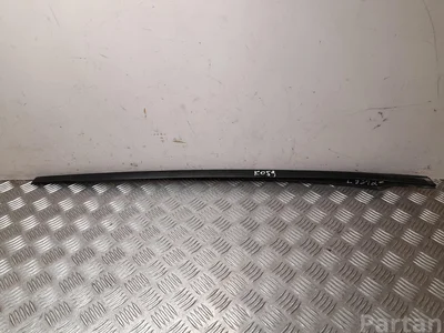 Toyota 75536-47020 / 7553647020 PRIUS (_W5_) 2016 Décoration de cadre de verre porte - Image 1