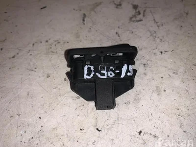 Volvo 0665832 V50 (MW) 2004 Interrupteur - Image 1