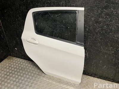 Toyota YARIS (_P13_) 2018 Drzwi z tyłu po prawej - Zdjęcie 1