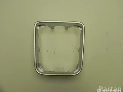 Volkswagen 5M0 711 456 C / 5M0711456C GOLF VI (5K1) 2012 Cadre - Image 1