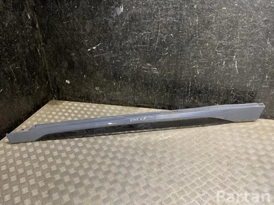 BMW 5A01681 X1 (U11) 2025 Side member trim left side - Image 1