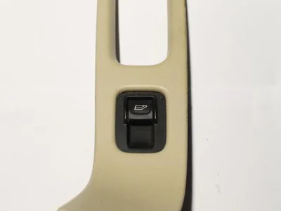 Volvo 30766415 XC60 2010 Bouton de lève-vitre Right Front - Image 1