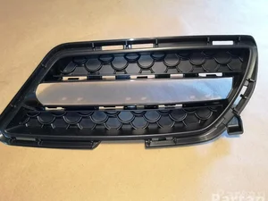 Mercedes-Benz A2078850474 E-CLASS Convertible (A207) 2011 Rejillas