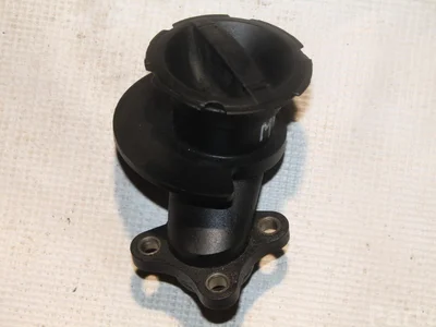 Volvo 30777537 XC60 2009 Goulotte de remplissage d'huile - Image 1