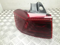 Volkswagen 3G9 945 207 P / 3G9945207P PASSAT Variant (3G5) 2022 Taillight Left