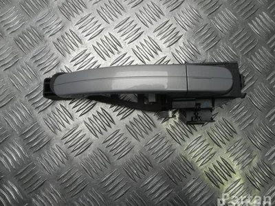 Ford AM51 R224A36 AA / AM51R224A36AA C-MAX II (DXA/CB7, DXA/CEU) 2011 Poignée de porte - Image 1