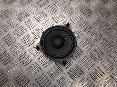 Mercedes-Benz A1678202801 GLE (C167) Coupé 2021 Haut-parleur - Image 1