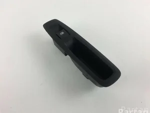 Renault 829507746R MEGANE IV (B9A/M_) 2015 Botón de elevación de ventanas