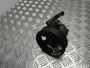 Kia 4910D130 SORENTO I (JC) 2005 Pompe de la directon assistée