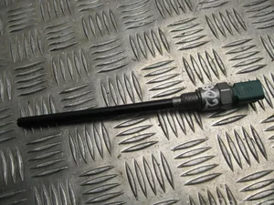 Peugeot 96546136 308 SW II 2014 Commutateur de pression d'huile