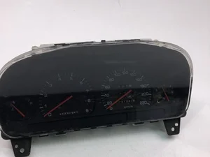 Hyundai 7111-0551 / 71110551 LANTRA II (J-2) 2000 Tableau de bord