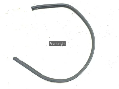 Maserati 82295000 GRAN TURISMO 2011 Uszczelka drzwi - Zdjęcie 1