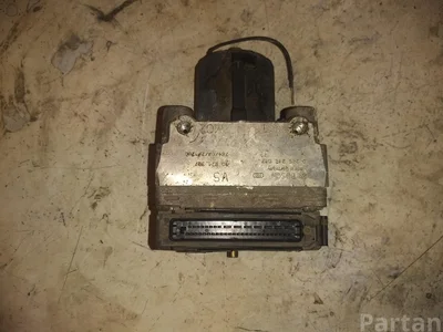 Volvo 0 265 216 017 / 0265216017 S40 I (VS) 2000 Unité de commande hydraulique ABS - Image 1