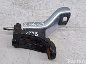 Mazda CX-30 DM 2025 Suspensión del motor