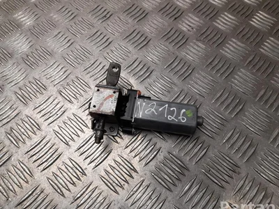 Mercedes-Benz 986299-105 / 986299105 M-CLASS (W166) 2014 Moteur électrique - Image 1