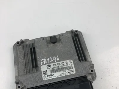 Volkswagen 03C906027BN; 0261S06112 / 03C906027BN, 0261S06112 GOLF VI (5K1) 2009 БУ двигателя - Изображение 1