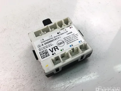 Mercedes-Benz A2059001511 C-CLASS (W205) 2016 Valdymo blokas durų - Nuotrauka 1