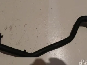 Mercedes-Benz A 246 830 3396 / A2468303396 CLA Coupe (C117) 2014 Conduite de réfrigérant