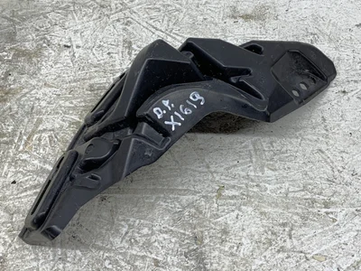 Peugeot 9823212980 208 II (P21) 2021 Support d'aile - Image 1