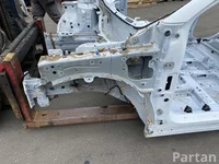 Renault MEGANE E 2023 Karosserie viertel vorne links
