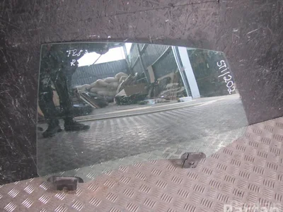 Tesla MODEL S 2015 Vitre de porte Left Rear - Image 1