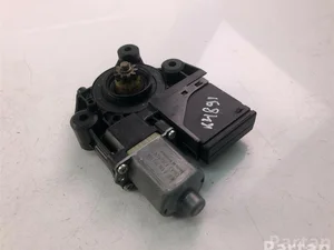 Renault 827300005R GRAND SCÉNIC III (JZ0/1_) 2014 Motor para subida de ventanas