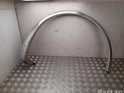 Tesla 1035291-00-G / 103529100G MODEL X 2019 Baguette de protection/décoration d'aile Right Rear - Image 1