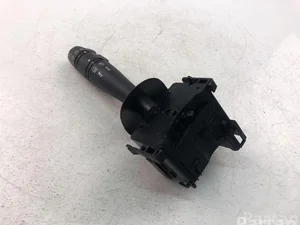 Renault 8200515826 TWINGO II (CN0_) 2010 Dźwignia kolumny kierowniczej (przycisk wielofunkcyjny)